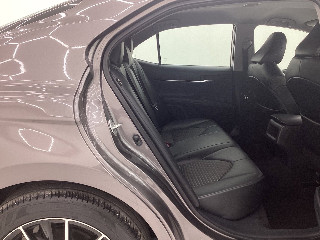 Used 2022 Toyota Camry SE image 21