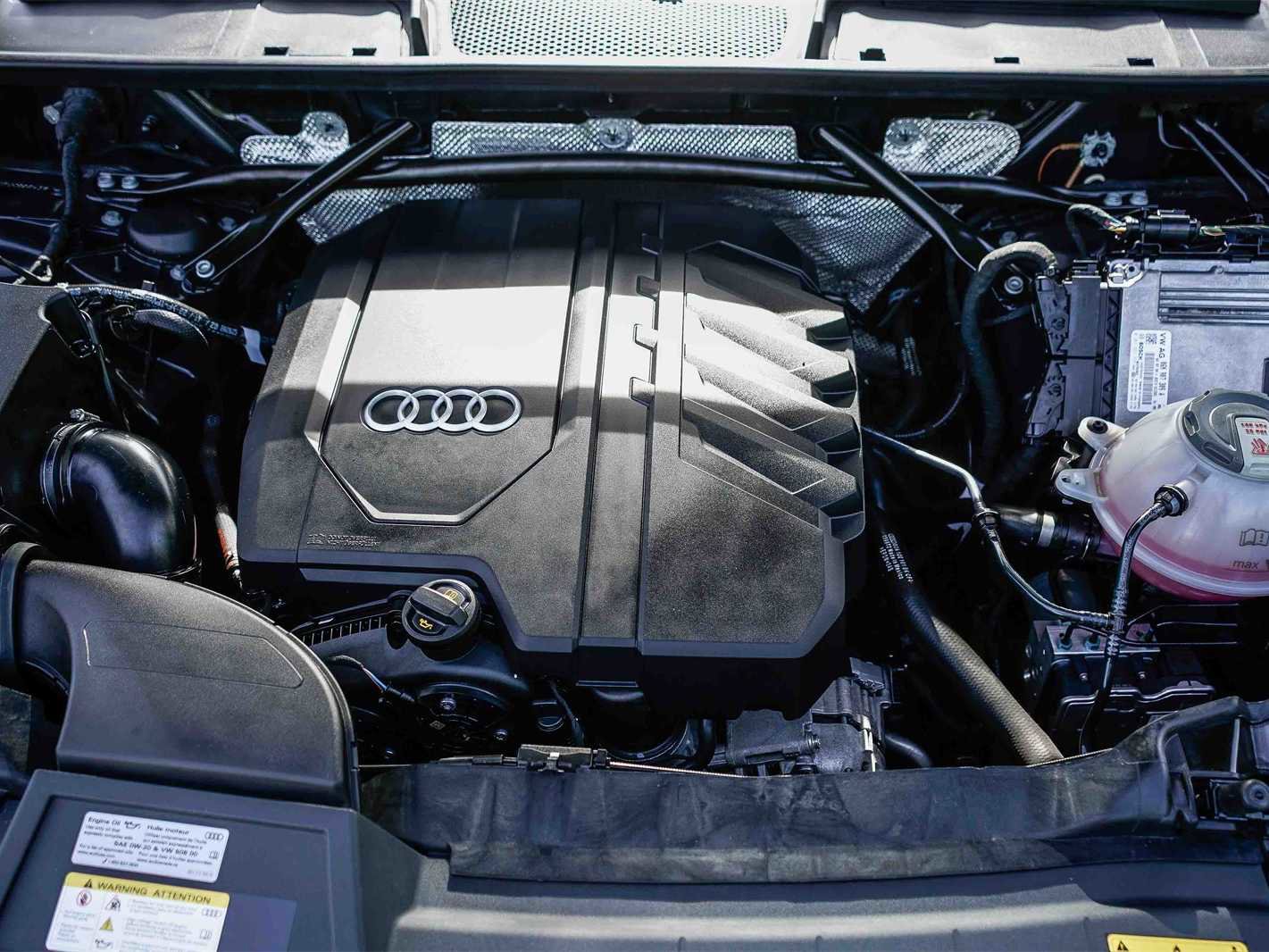 Used 2023 Audi Q5 2.0T Premium w/ Convenience Package image 27