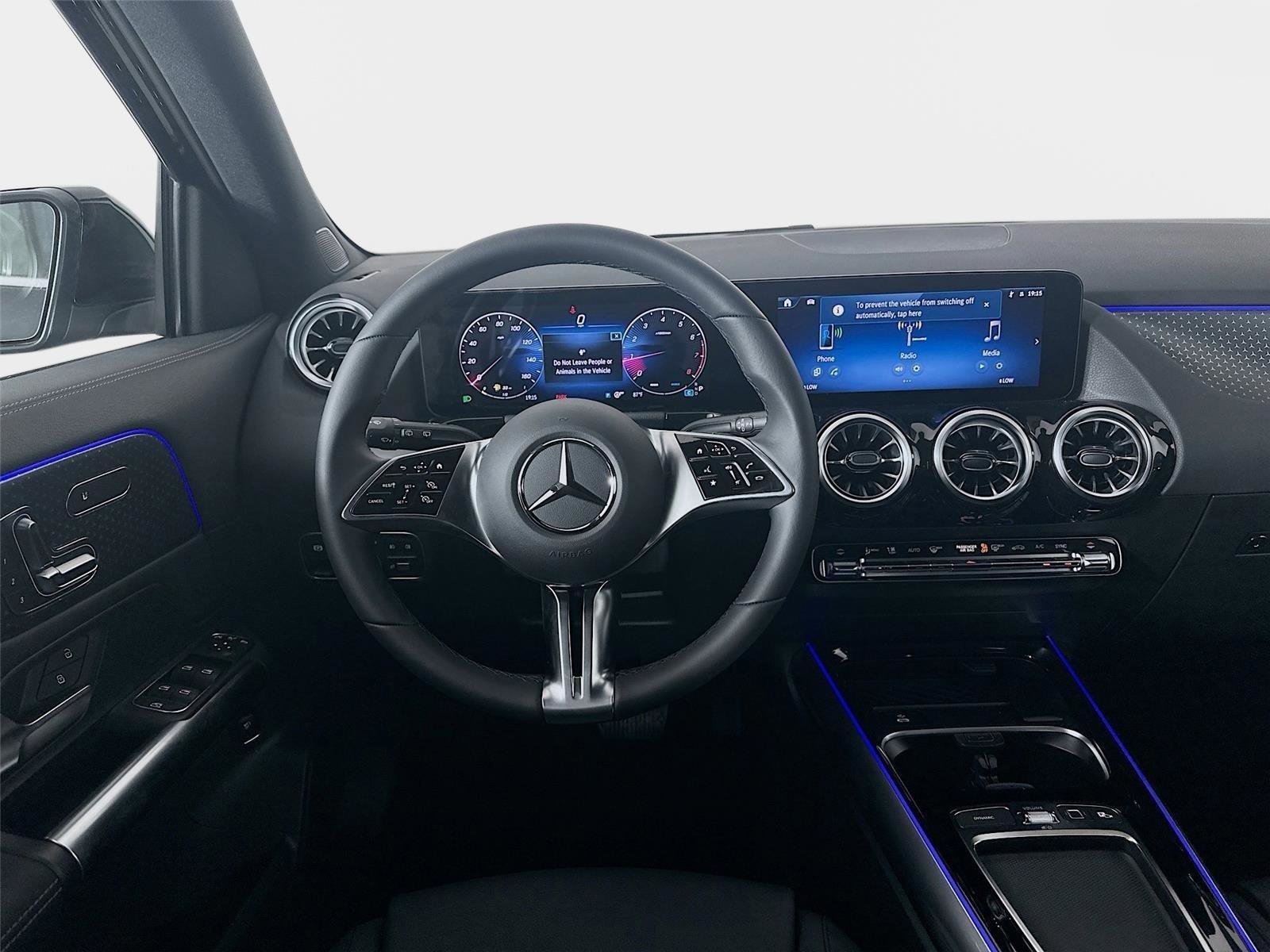 Certified 2026 Mercedes-Benz GLA 250 4MATIC image 27