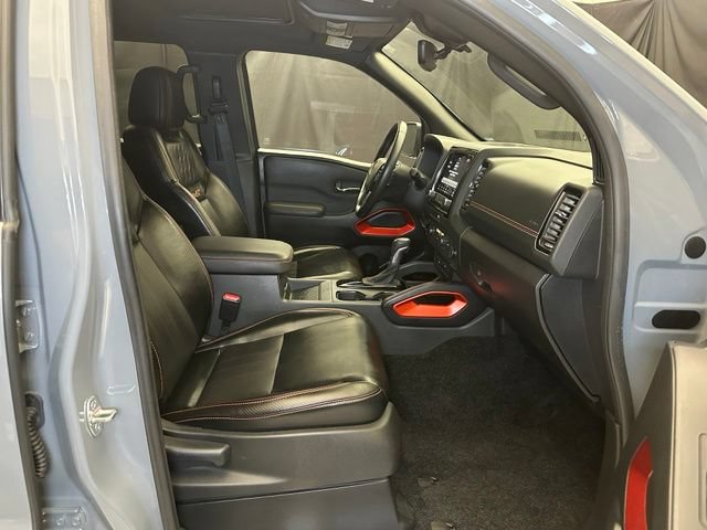Used 2023 Nissan Frontier PRO-4X w/ Pro-4X Premium Package AWD/4WD image 15