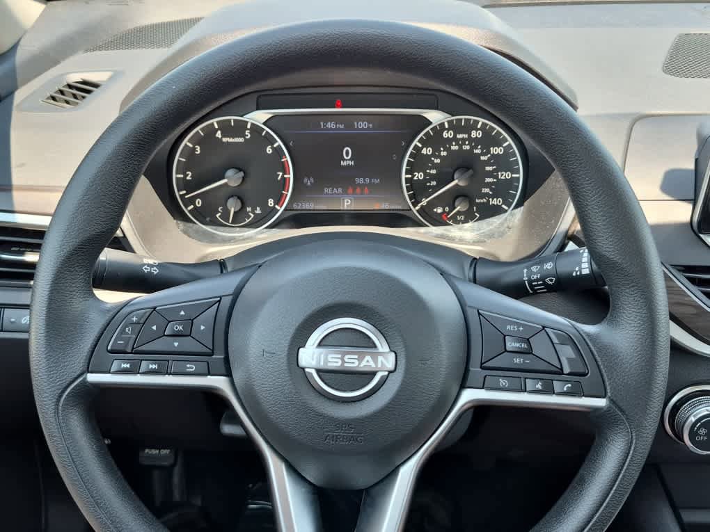 Used 2024 Nissan Altima 2.5 SV FWD image 15