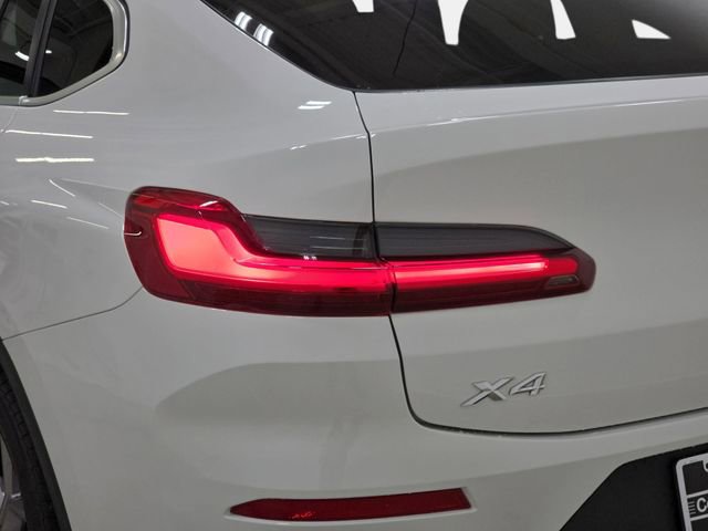 Certified 2025 BMW X4 xDrive30i AWD/4WD image 31