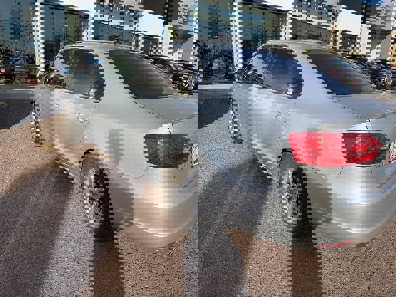 Used 2012 Volkswagen Jetta TDI image 5