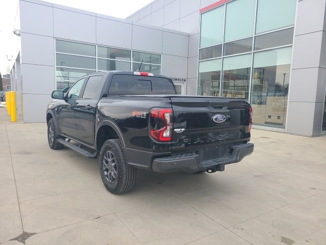 Used 2024 Ford Ranger XLT w/ FX4 Off-Road Package image 5