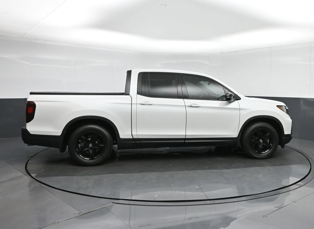 Used 2022 Honda Ridgeline Black Edition image 8