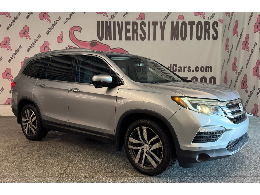 Used 2017 Honda Pilot Touring image 4
