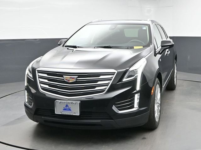 Used 2017 Cadillac XT5 Premium Luxury w/ Advanced Security Package AWD/4WD image 3