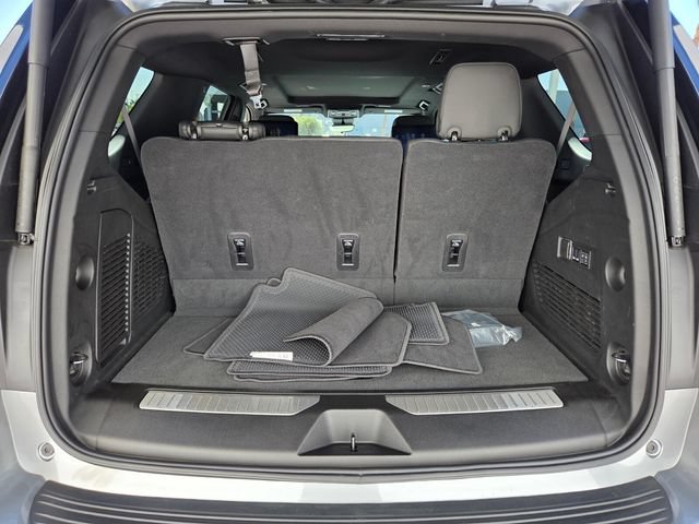 Certified 2025 Chevrolet Tahoe High Country AWD/4WD image 14