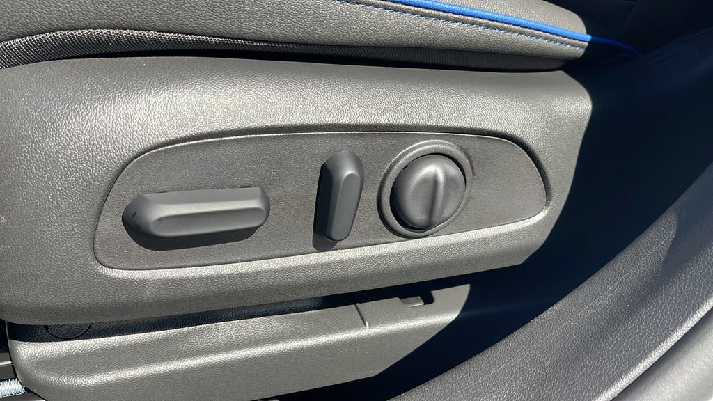 New 2026 Buick Envista Sport Touring w/ Convenience I Package FWD image 11