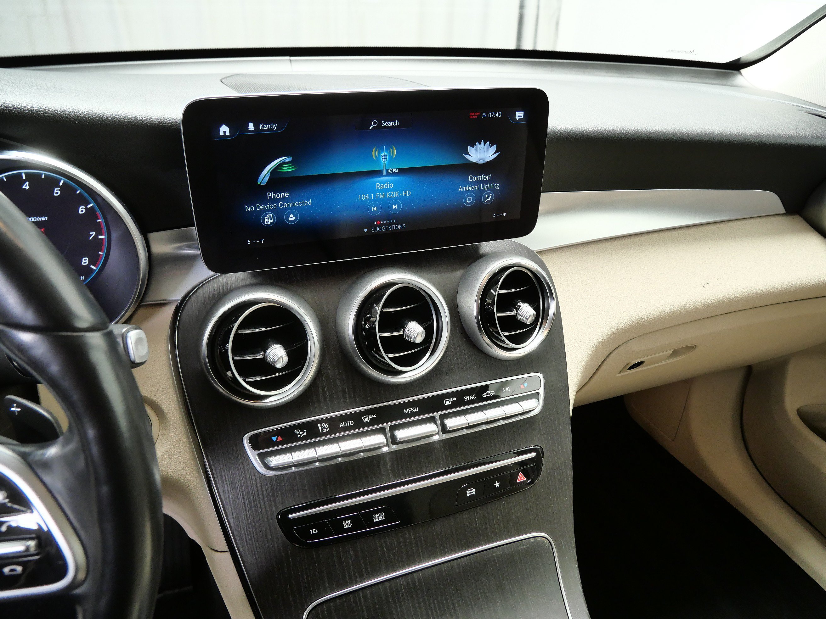 Used 2022 Mercedes-Benz GLC 300 4MATIC image 19