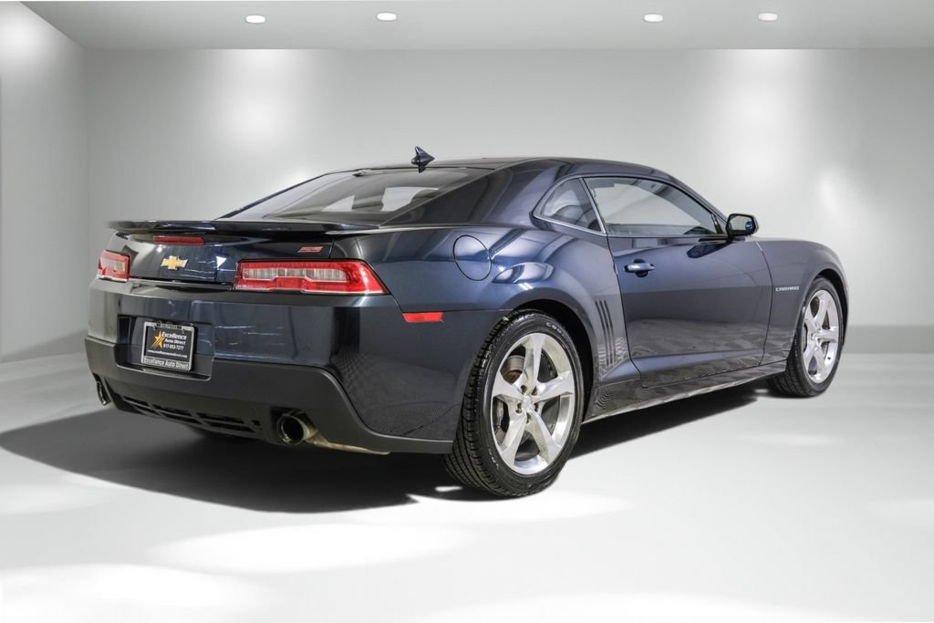 Used 2014 Chevrolet Camaro SS w/ RS Package RWD image 7