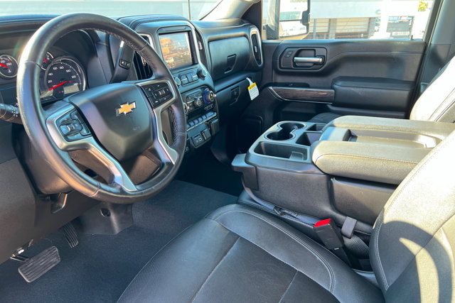 Used 2022 Chevrolet Silverado 3500 LTZ w/ Safety Package AWD/4WD image 15