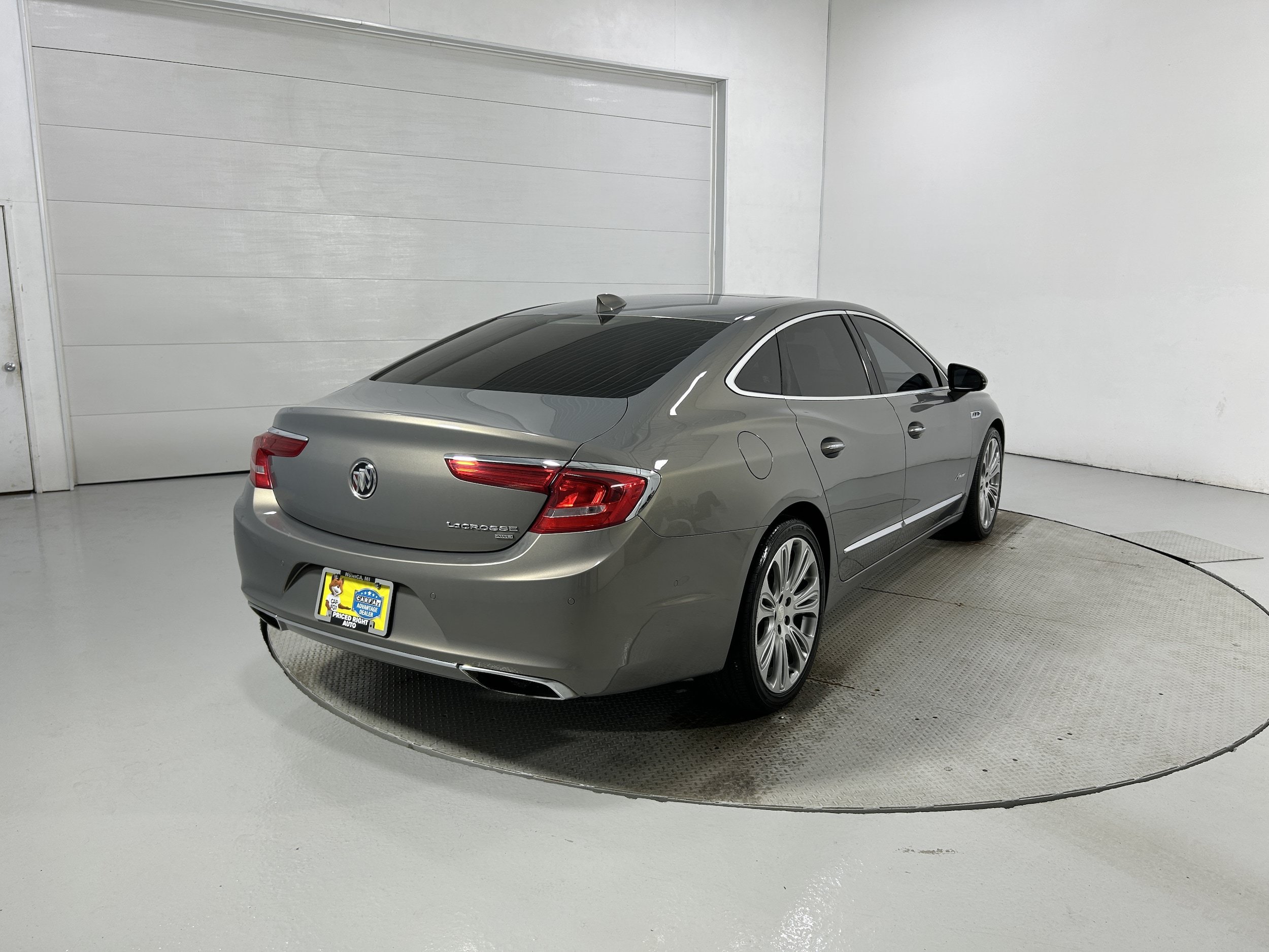 Used 2019 Buick LaCrosse Avenir w/ Driver Confidence Package II AWD/4WD image 33