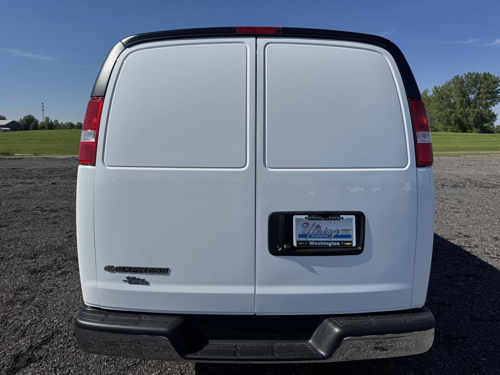 New 2026 Chevrolet Express 2500 Extended w/ Driver Convenience Package RWD image 2