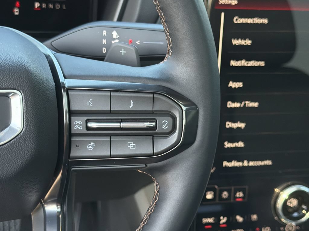 Used 2026 GMC Terrain AT4 w/ Convenience Package III AWD/4WD image 26