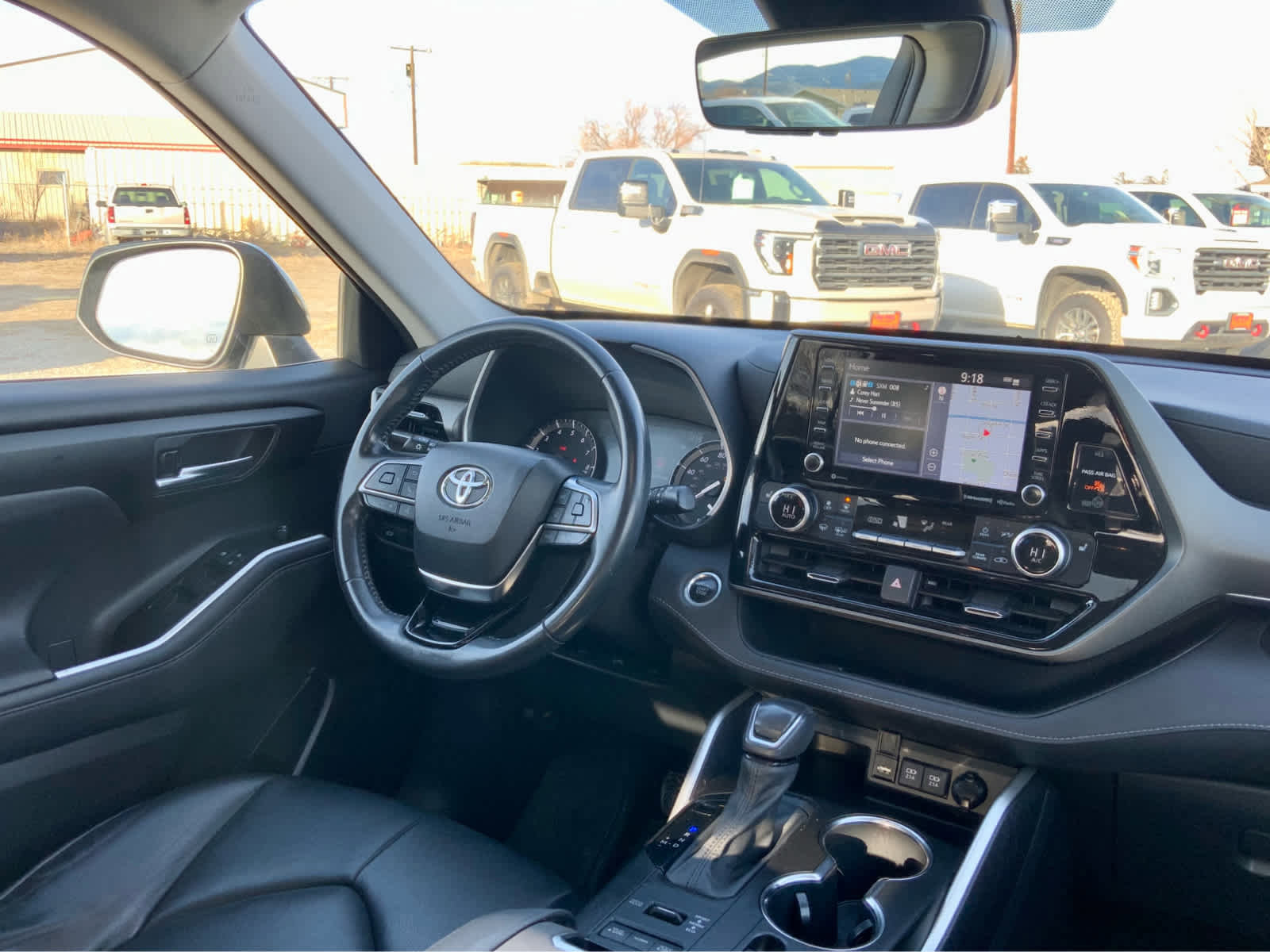 Used 2021 Toyota Highlander XLE image 38