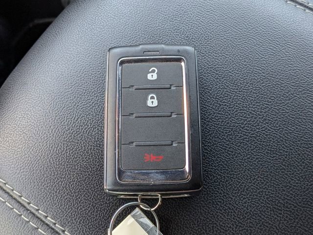 Used 2025 Jeep Grand Cherokee Laredo X RWD image 31