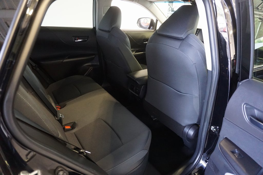 Certified 2022 Toyota Venza LE image 22