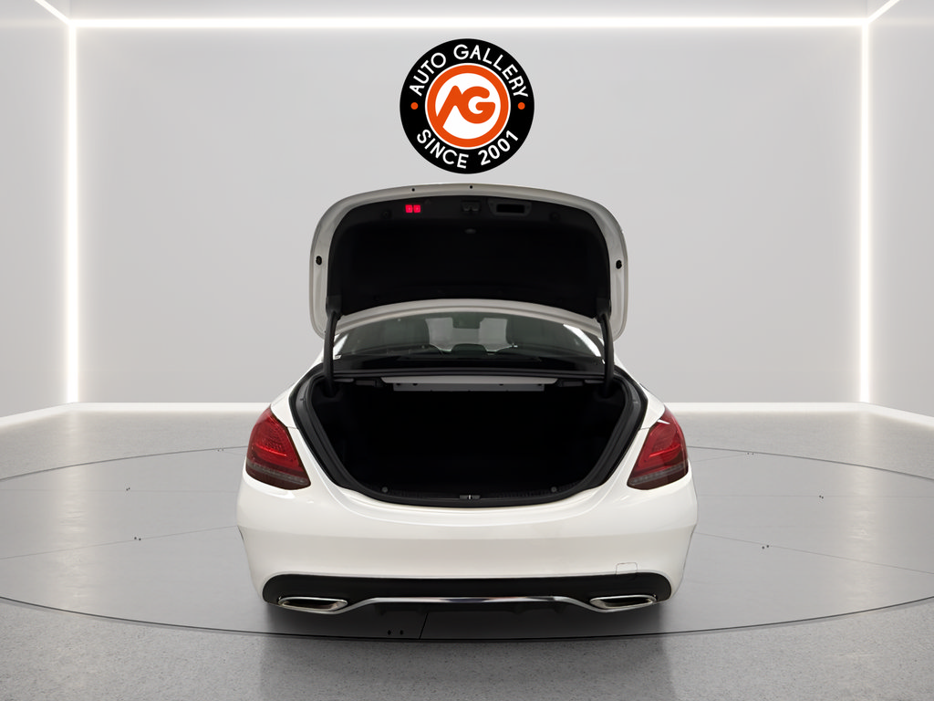 Used 2021 Mercedes-Benz C 300 Sedan image 12