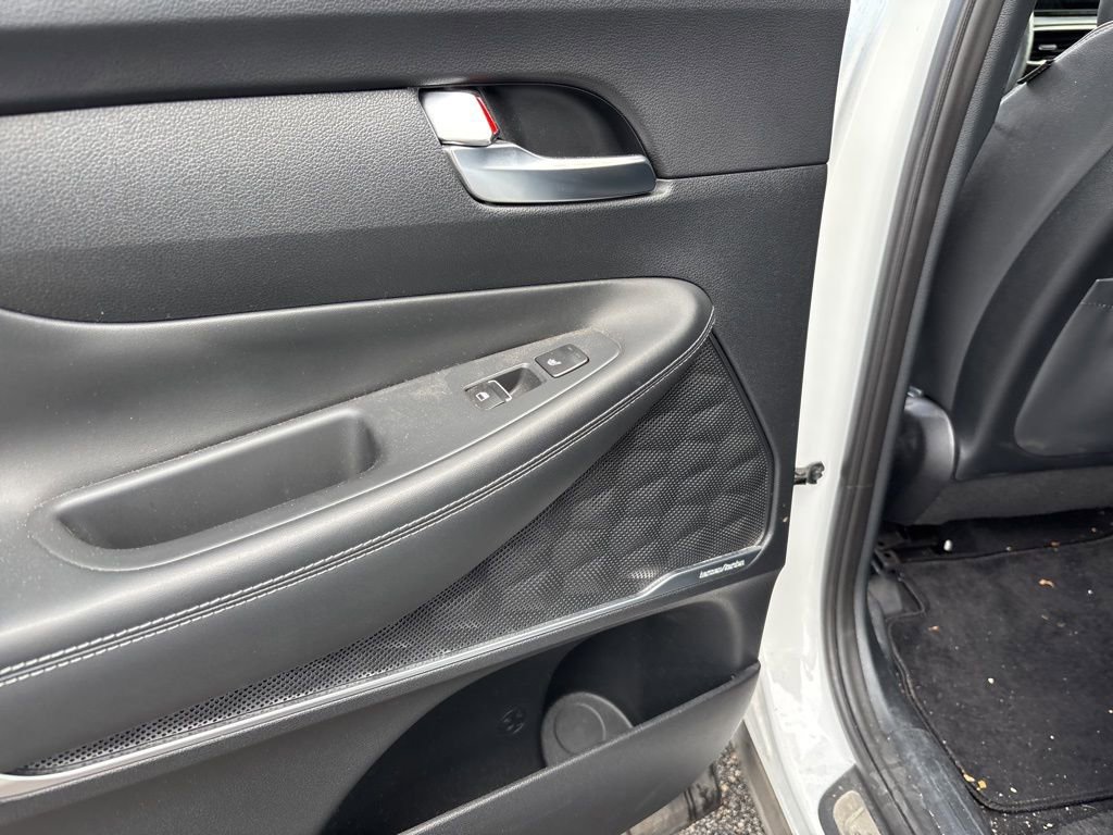 Used 2022 Hyundai Santa Fe Limited image 7