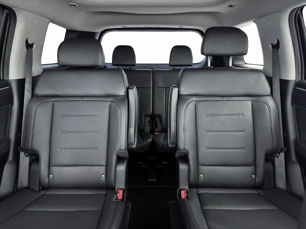 New 2026 Hyundai Santa Fe Limited AWD/4WD image 16