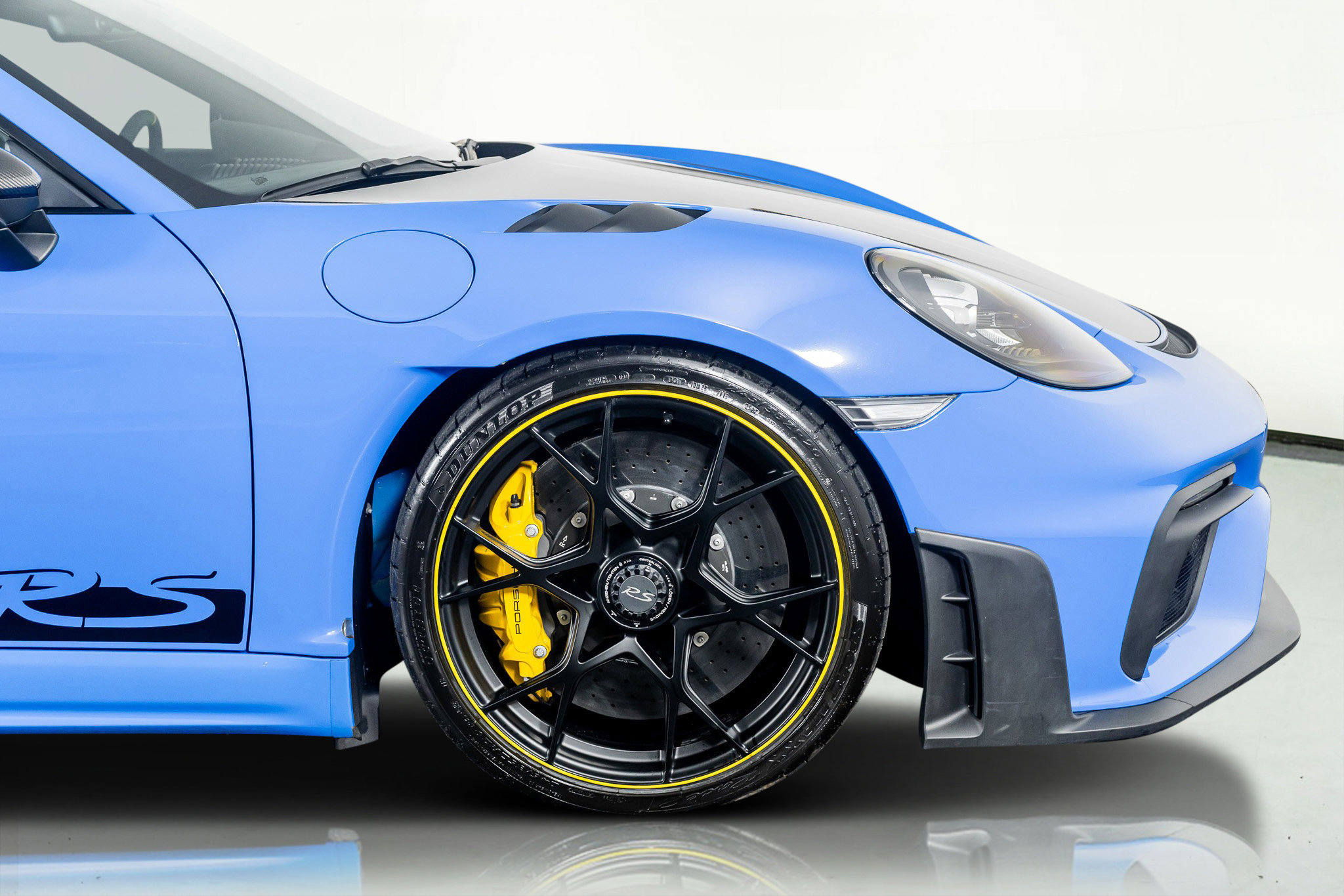 Used 2023 Porsche 718 Cayman GT4 RS w/ Weissach Package image 6