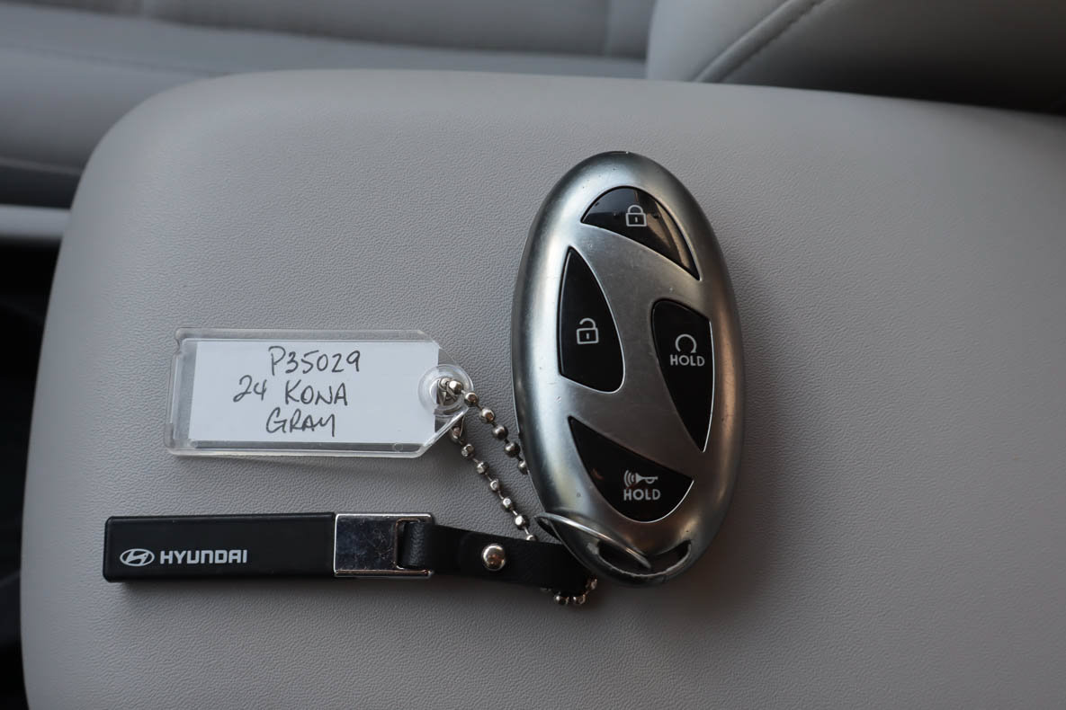 Used 2024 Hyundai Kona SEL AWD/4WD image 28