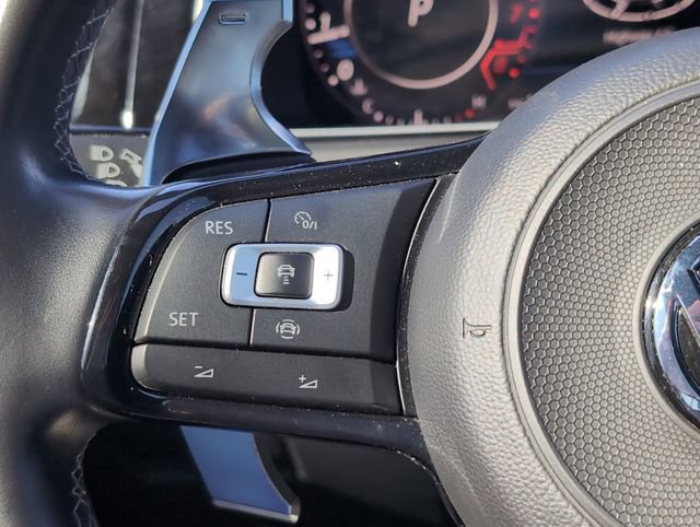 Used 2019 Volkswagen Golf R 4-Door image 22