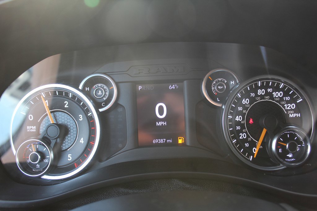 Used 2021 RAM 5500 Tradesman w/ Chrome Appearance Group image 14