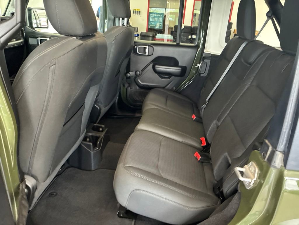Used 2021 Jeep Wrangler Unlimited Sport AWD/4WD image 9