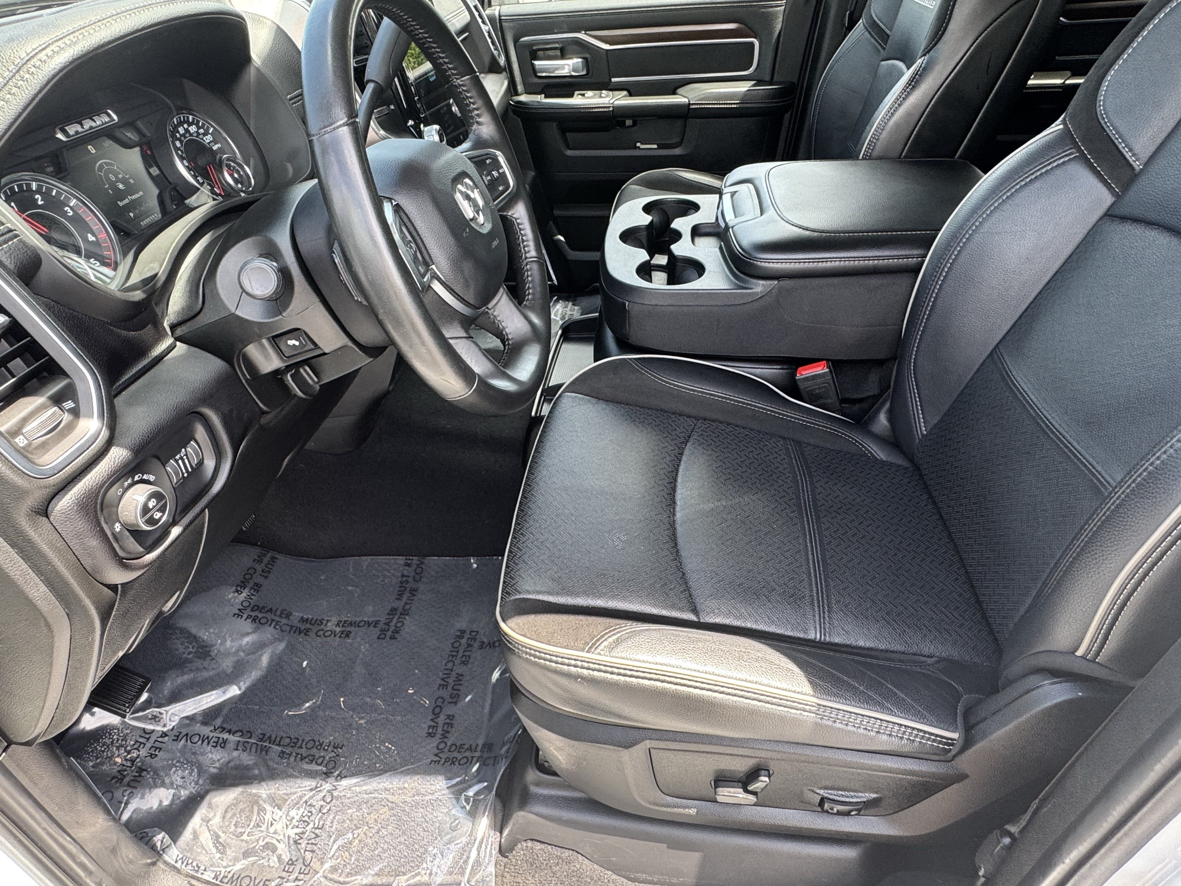 Used 2024 RAM 2500 Laramie AWD/4WD image 9