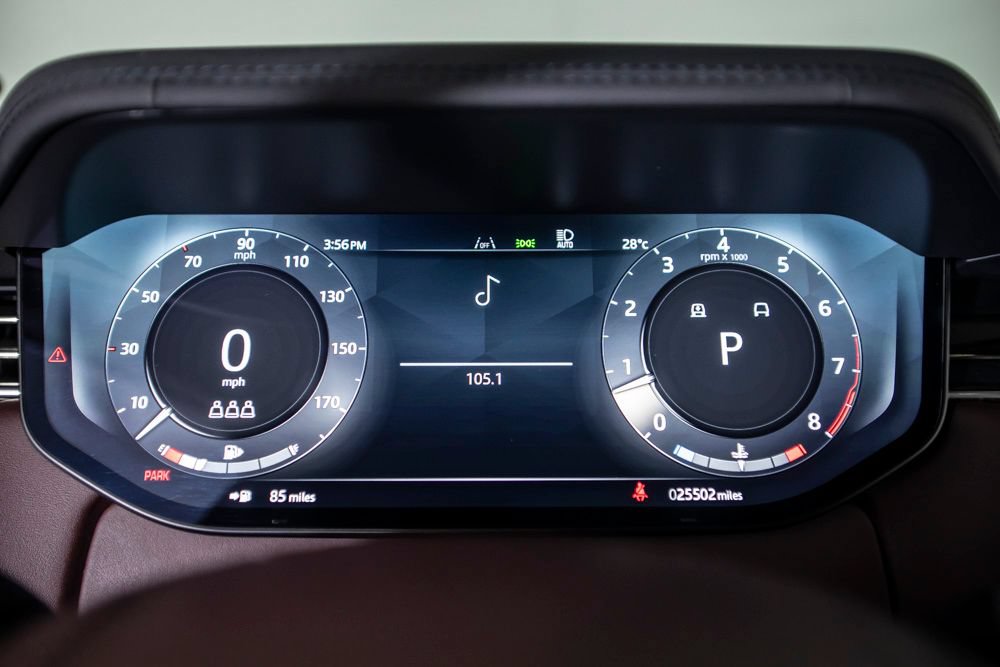 Used 2024 Land Rover Range Rover SE AWD/4WD image 26