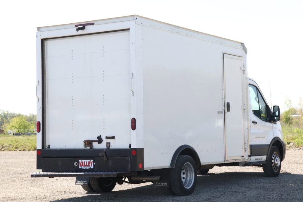 Used 2022 Ford Transit 350 DRW RWD image 8