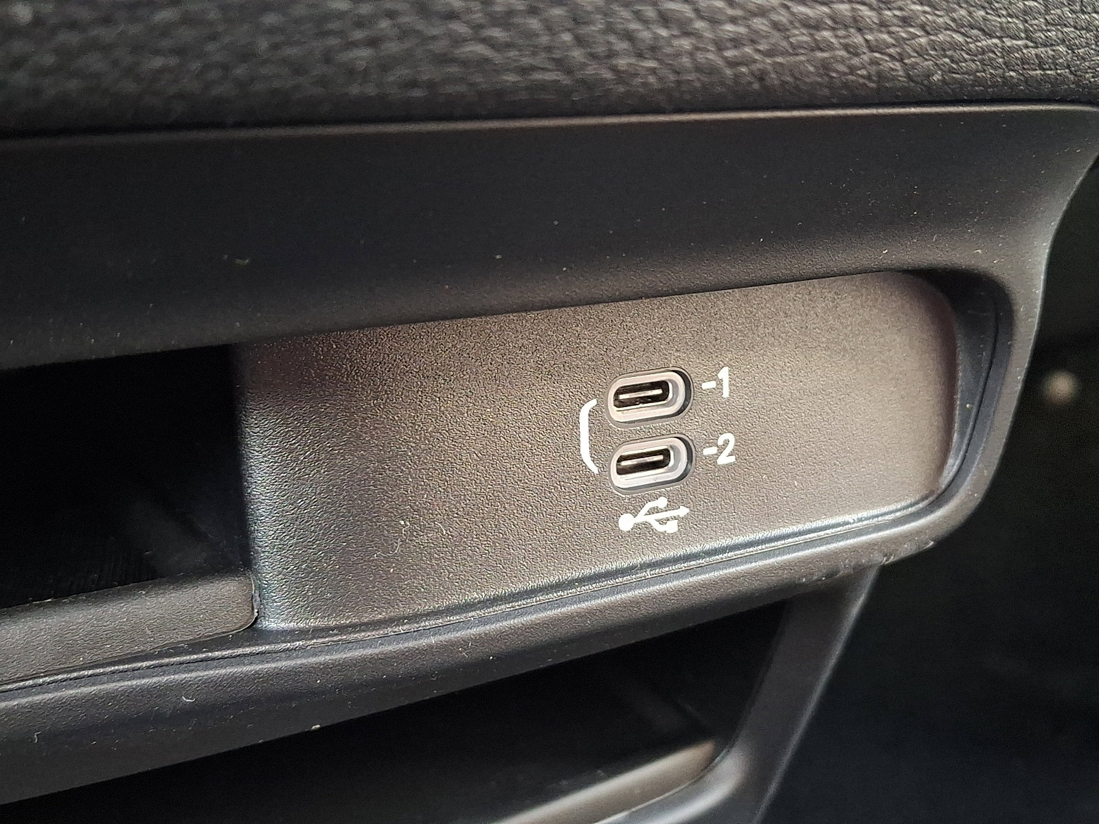 New 2026 Chrysler Pacifica Select image 14