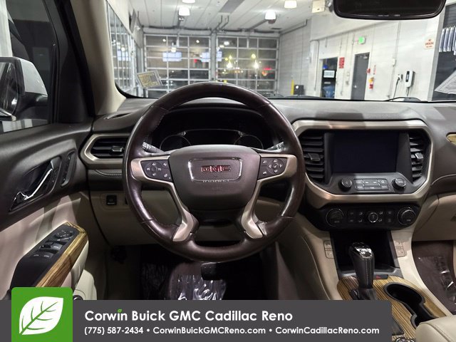 Used 2017 GMC Acadia Denali w/ Technology Package AWD/4WD image 32