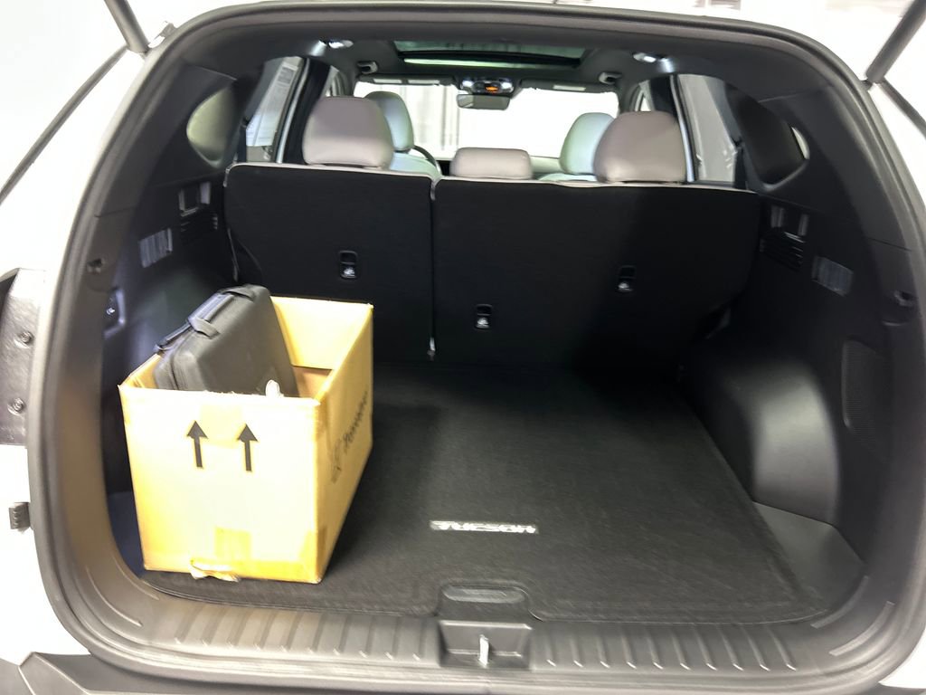 Used 2025 Hyundai Tucson Limited image 23