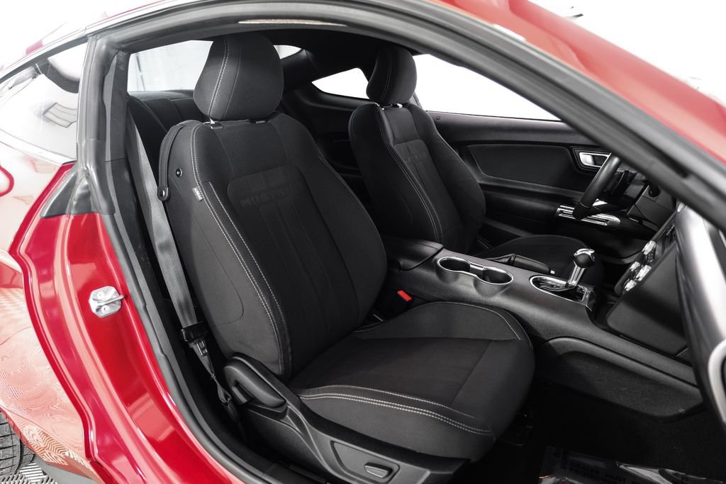 Used 2020 Ford Mustang GT w/ Ford Safe & Smart Package RWD image 35