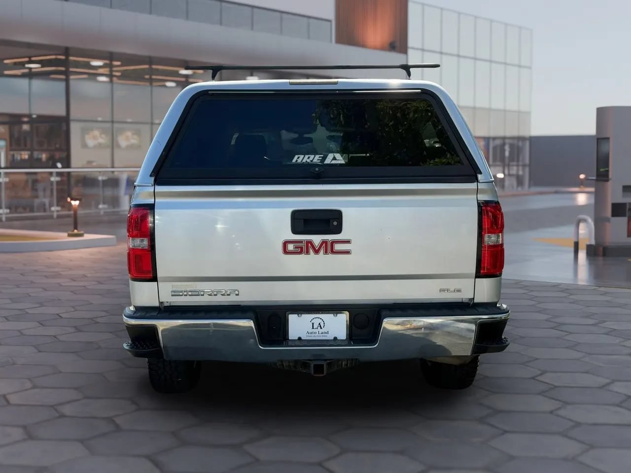 Used 2014 GMC Sierra 1500 SLE w/ SLE Value Package AWD/4WD image 5
