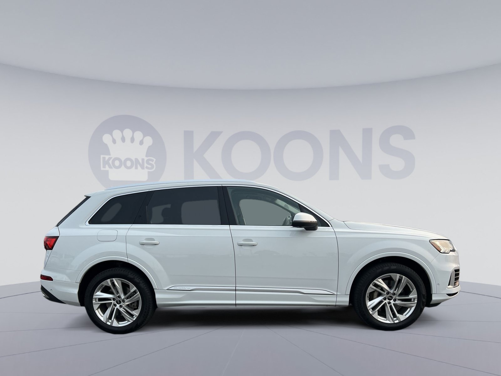Used 2023 Audi Q7 3.0T Premium Plus w/ Premium Plus Package AWD/4WD image 8