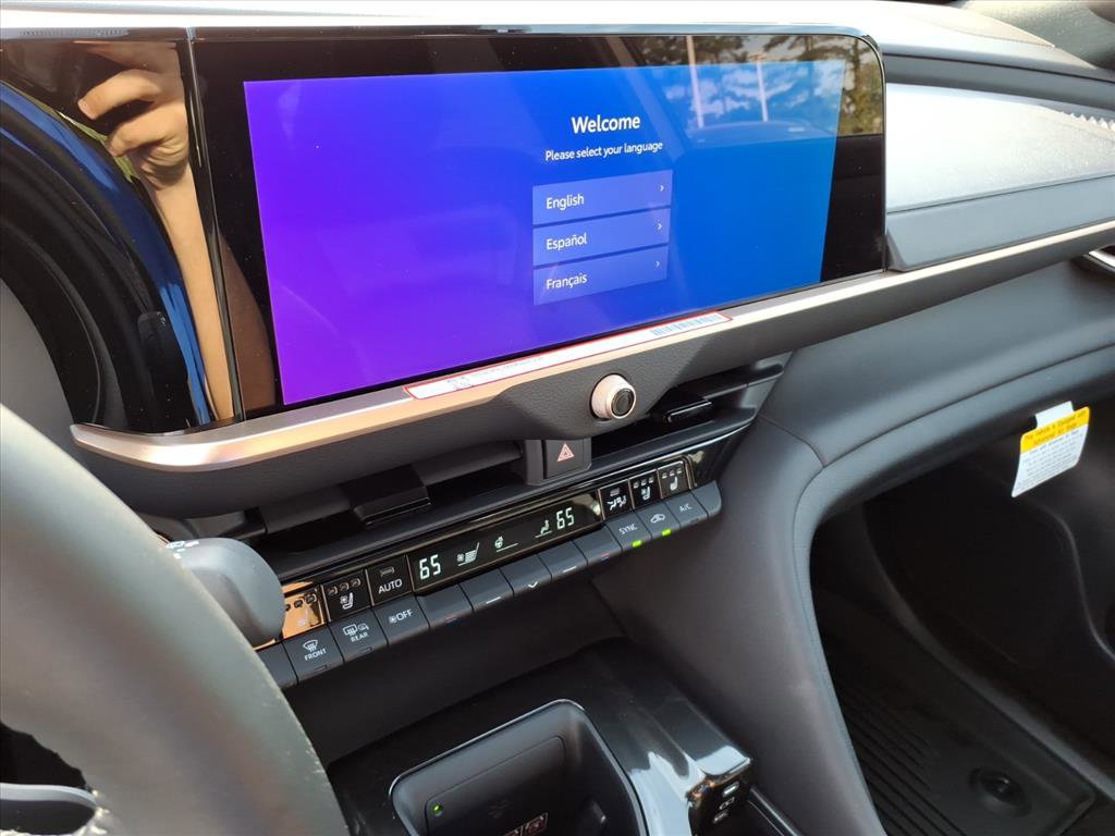 New 2026 Toyota Crown Signia AWD/4WD image 13