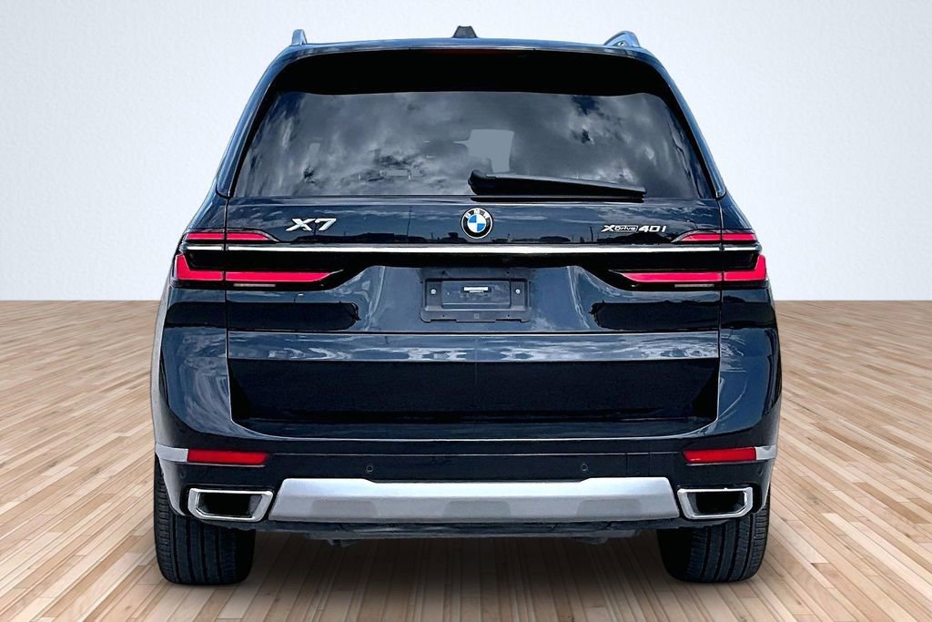 Used 2023 BMW X7 xDrive40i AWD/4WD image 4