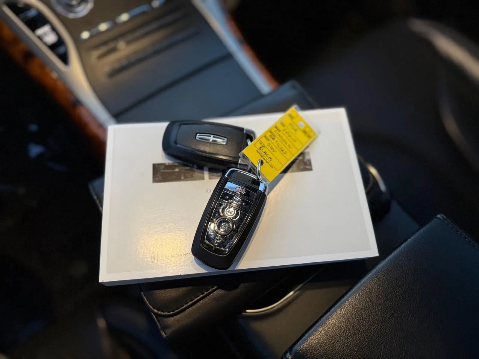 Used 2020 Lincoln Nautilus Reserve image 17