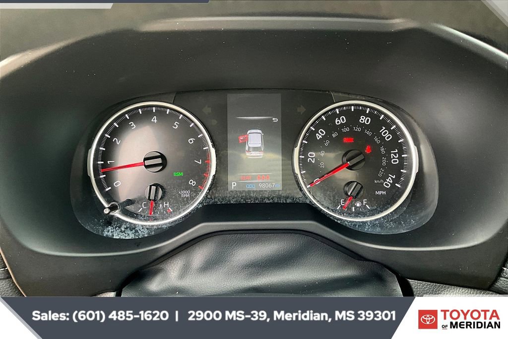Used 2022 Toyota RAV4 XLE image 14