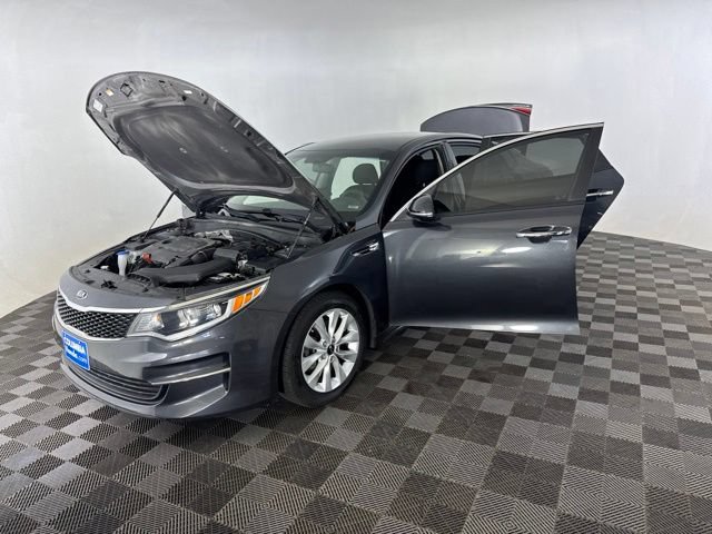 Used 2017 Kia Optima LX w/ Option Group 014 FWD image 13