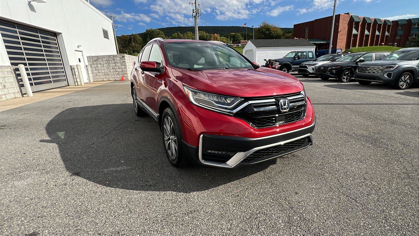 Used 2022 Honda CR-V Touring image 2
