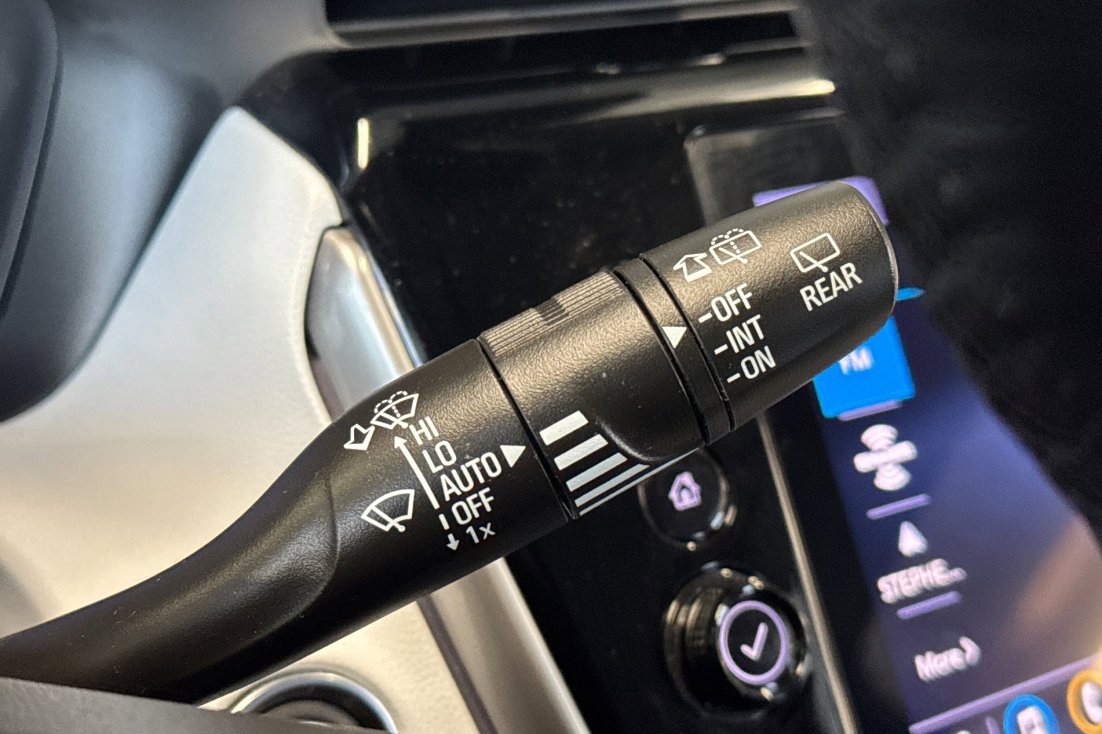 Used 2022 Chevrolet Bolt EUV Premier w/ Sun & Sound Package image 35