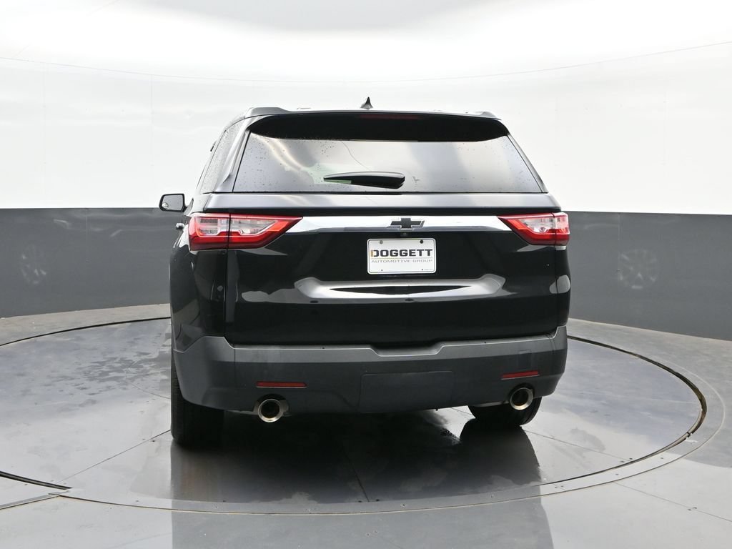 Used 2021 Chevrolet Traverse LS FWD image 8