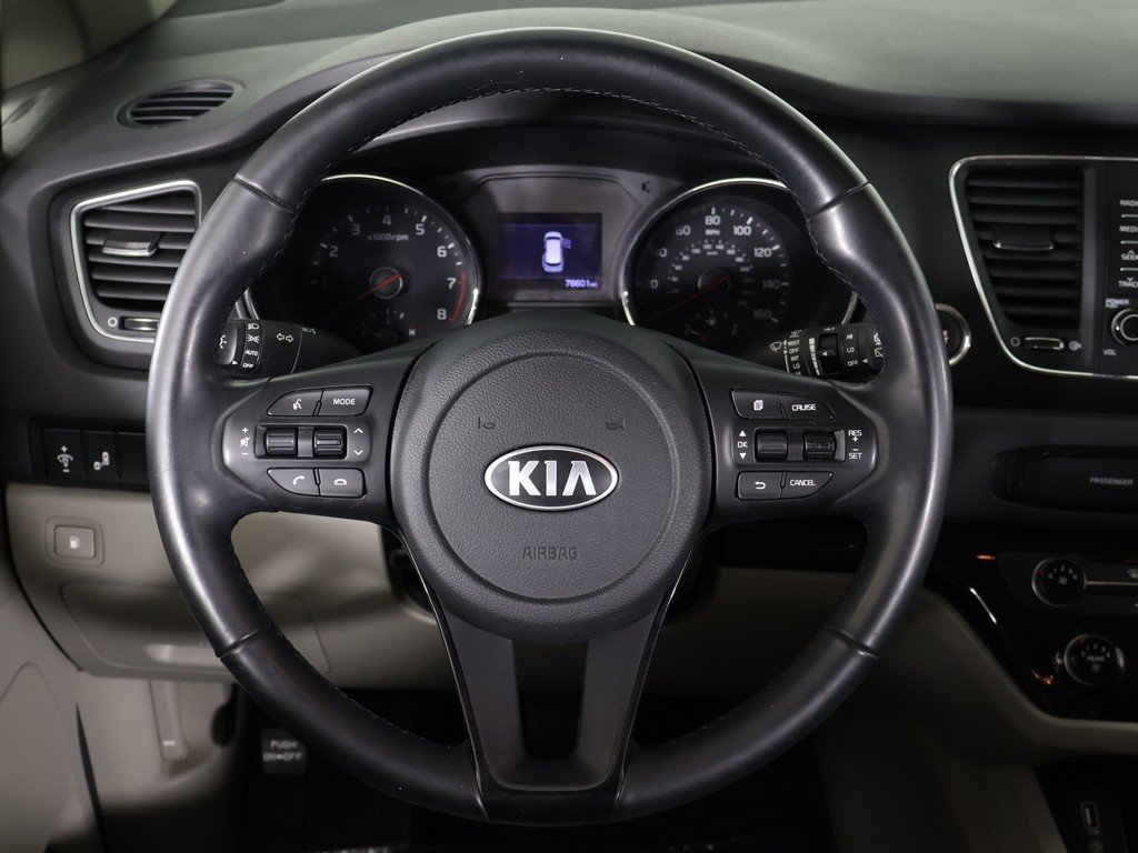 Used 2019 Kia Sedona EX image 37