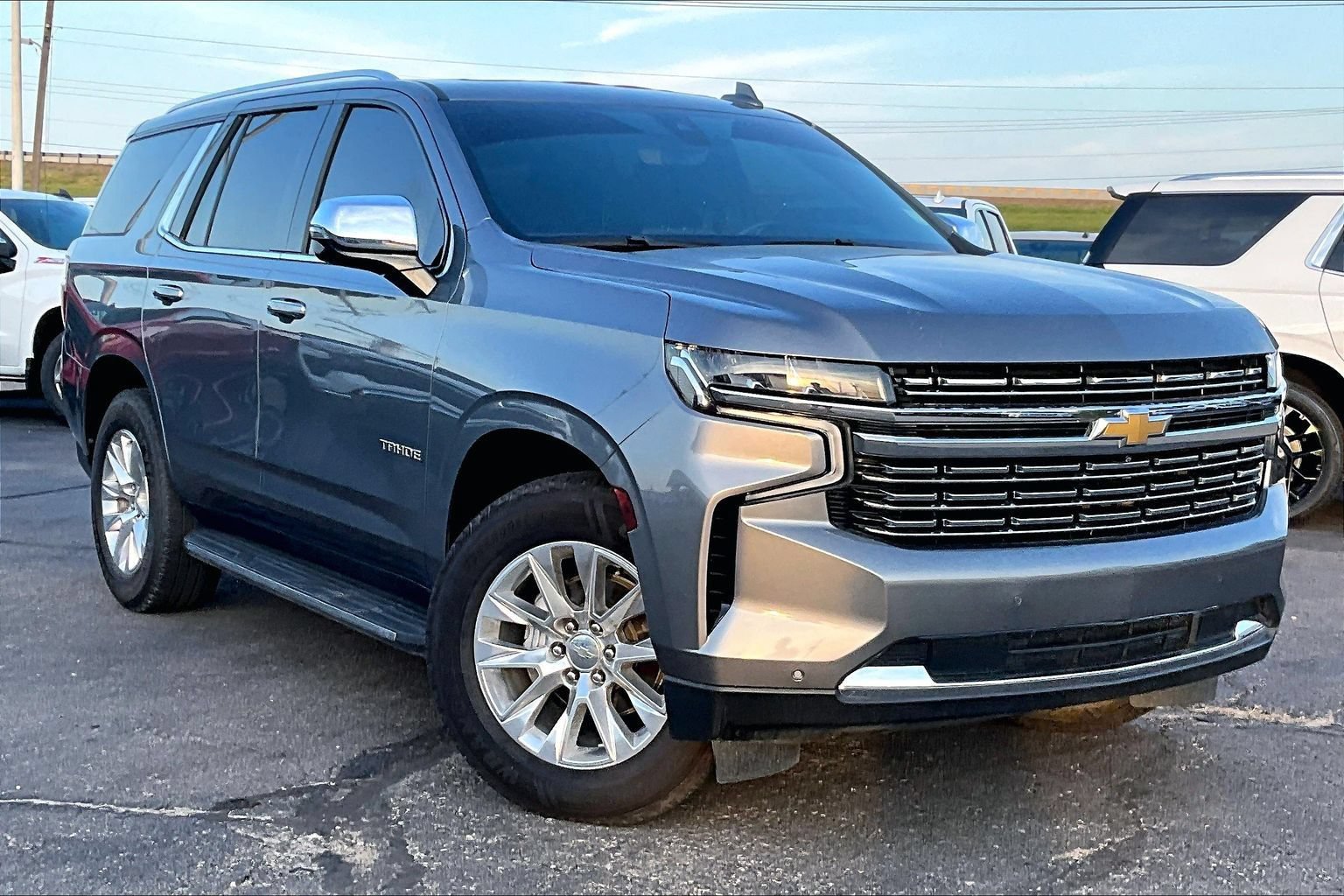 Used 2021 Chevrolet Tahoe Premier AWD/4WD image 11