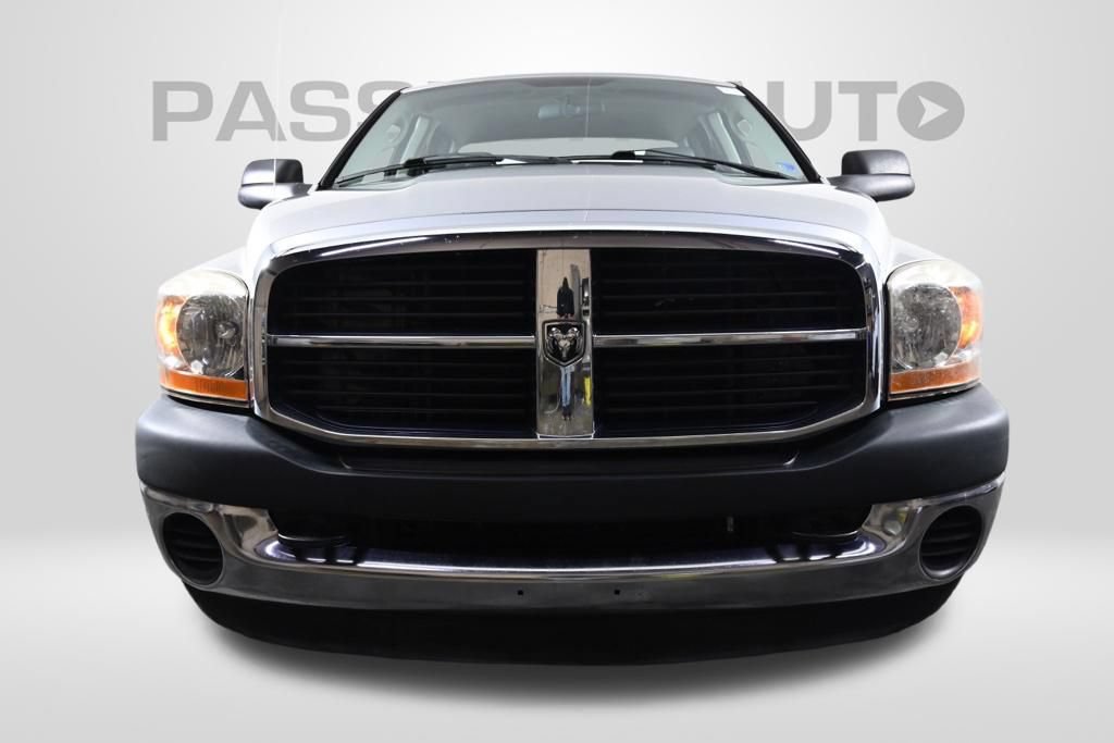Used 2006 Dodge Ram 2500 Truck ST w/ Trailer Tow Group RWD image 2